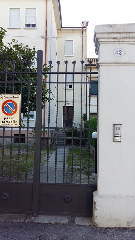 Residenza Carducci Padova Bed and Breakfast Εξωτερικό φωτογραφία